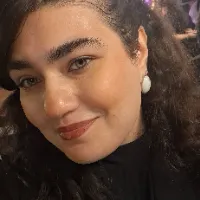 تصویر پروفایل نسترن جوانمرد، نویسندگی