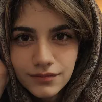 تصویر پروفایل صالحه فروزش‌نیا (آدولفا)، نویسندگی